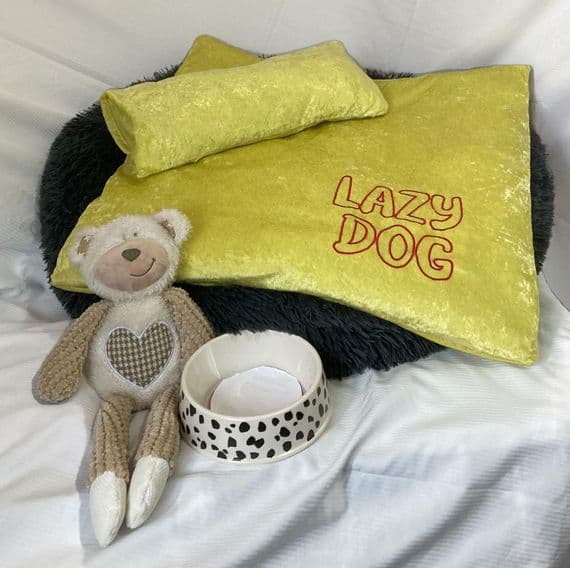 Belle - Duvet Set. / Blanket for Dogs.  Single 26x26 inches(64x64cm) Lazy Dog Company