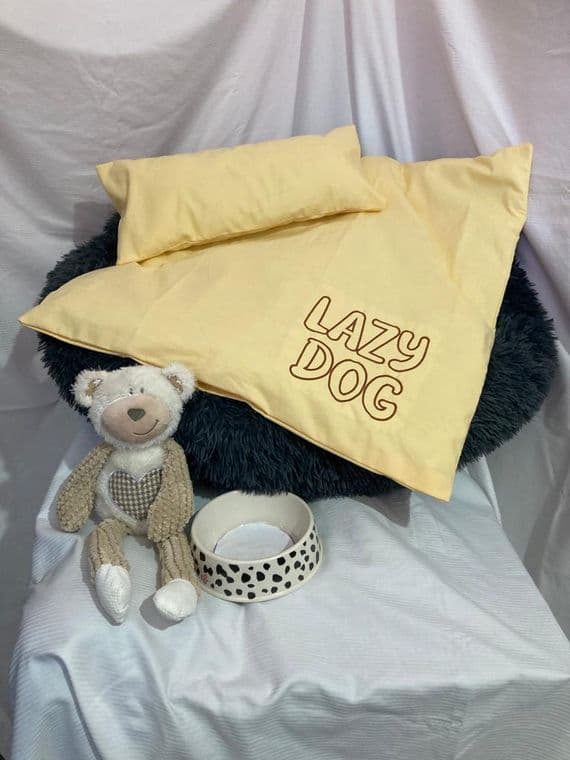 Daisy - Duvet Set / Blanket for Dogs. Single 26x26 inches(64x64cm) Lazy Dog Company