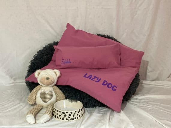 JoJo - Duvet Set / Blanket for Dogs.  Single 26x26 inches(64x64cm) Lazy Dog Company