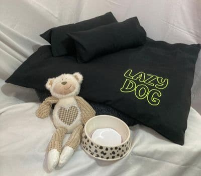 Stuie - Duvet Set / Blanker for Dogs.  Double 32x32 inches(81x81cm) Lazy Dog Company.
