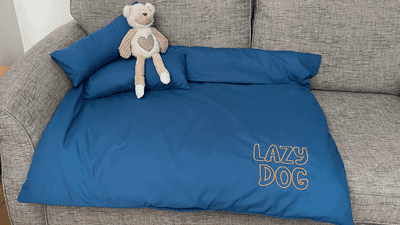 Toby - Duvet Set / Blanket for Dogs. Kingsize 38x43 inches(96x110cm) Lazy Dog Company.