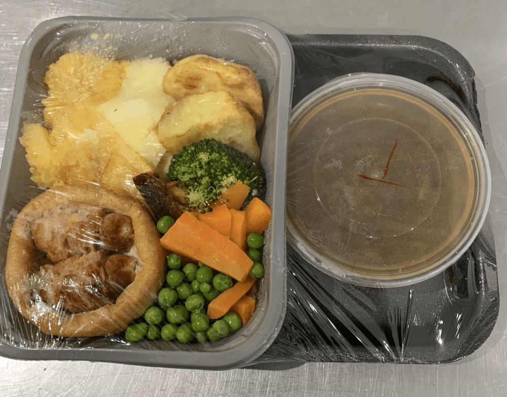 SMALL ROAST BEEF DINNER