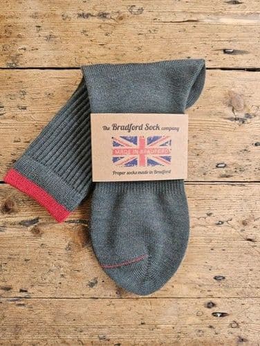 Crew Top Moss Socks.