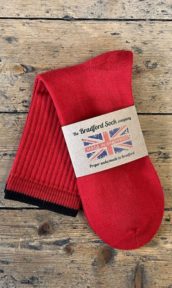 Red Mens Mens Wool Socks Quality Socks Yorkshire Socks Black