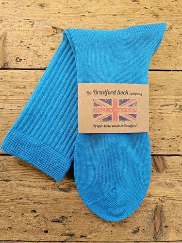 Crew Top Solid Turquoise Socks.