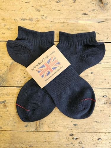 LIMITED STOCK Black Trainer Socks - Medium 8-9 (UK)