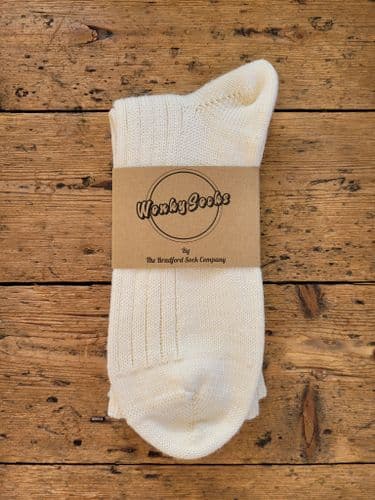 Natural Small Socks  5-7 UK