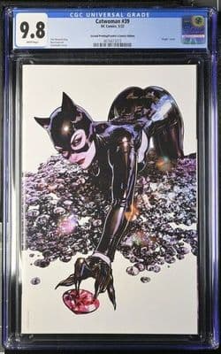 Catwoman #39  Frankie's Comics Sozomaika Virgin Variant CGC 9.8