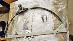 New Genuine RH Front Window Regulator Mk6 Escort 4/5 Door Saloon/Hatch/Estate/Van 01/95 on 7225190