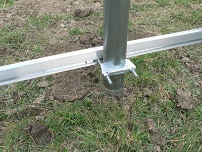 Single Aluminium Extrusion base and side rails.