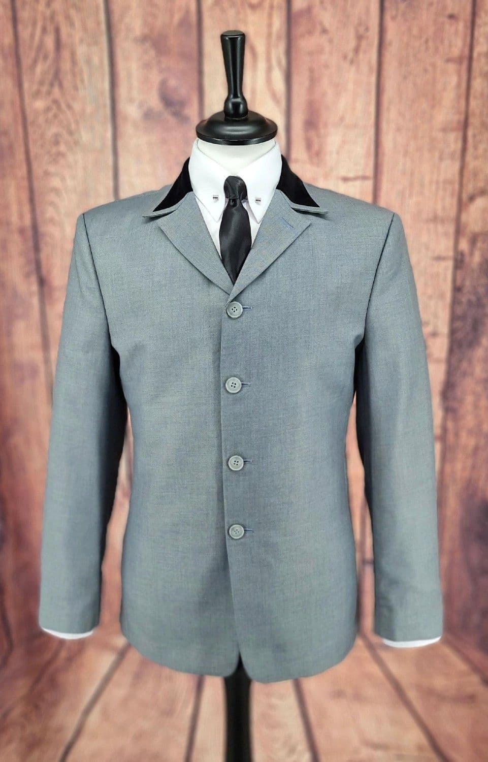 coat collar night suit