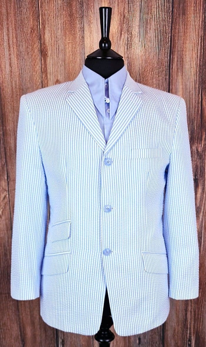 closed seersucker blazer