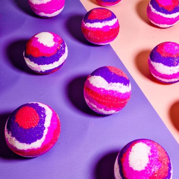 Raspberry Creme Bath Bomb Vegan Bath Bombs Scentish