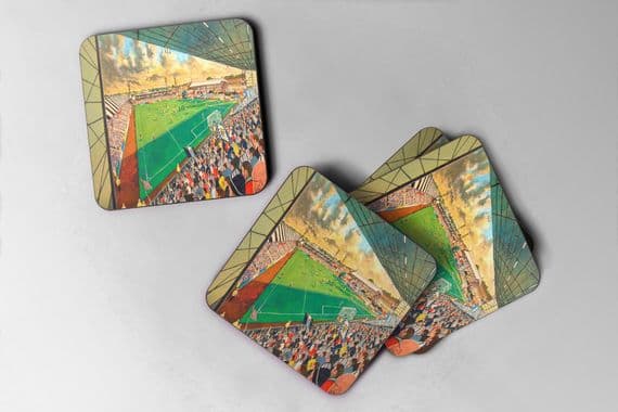 love street  Coaster set of four (1)