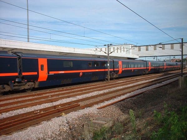 Class 373 - GNER White Rose - Red Doors