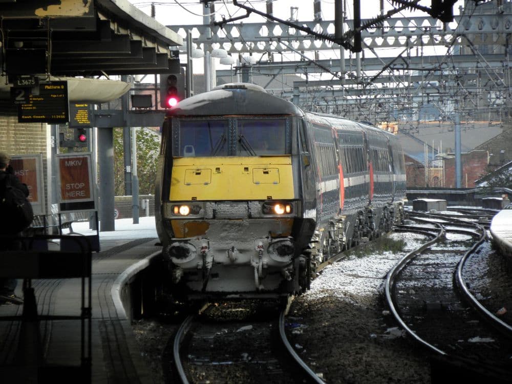 Mark 4 Coach - Intercity 225