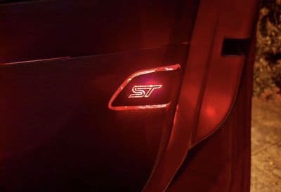 Focus mk3 & 3.5 Illuminated Reflector Kit