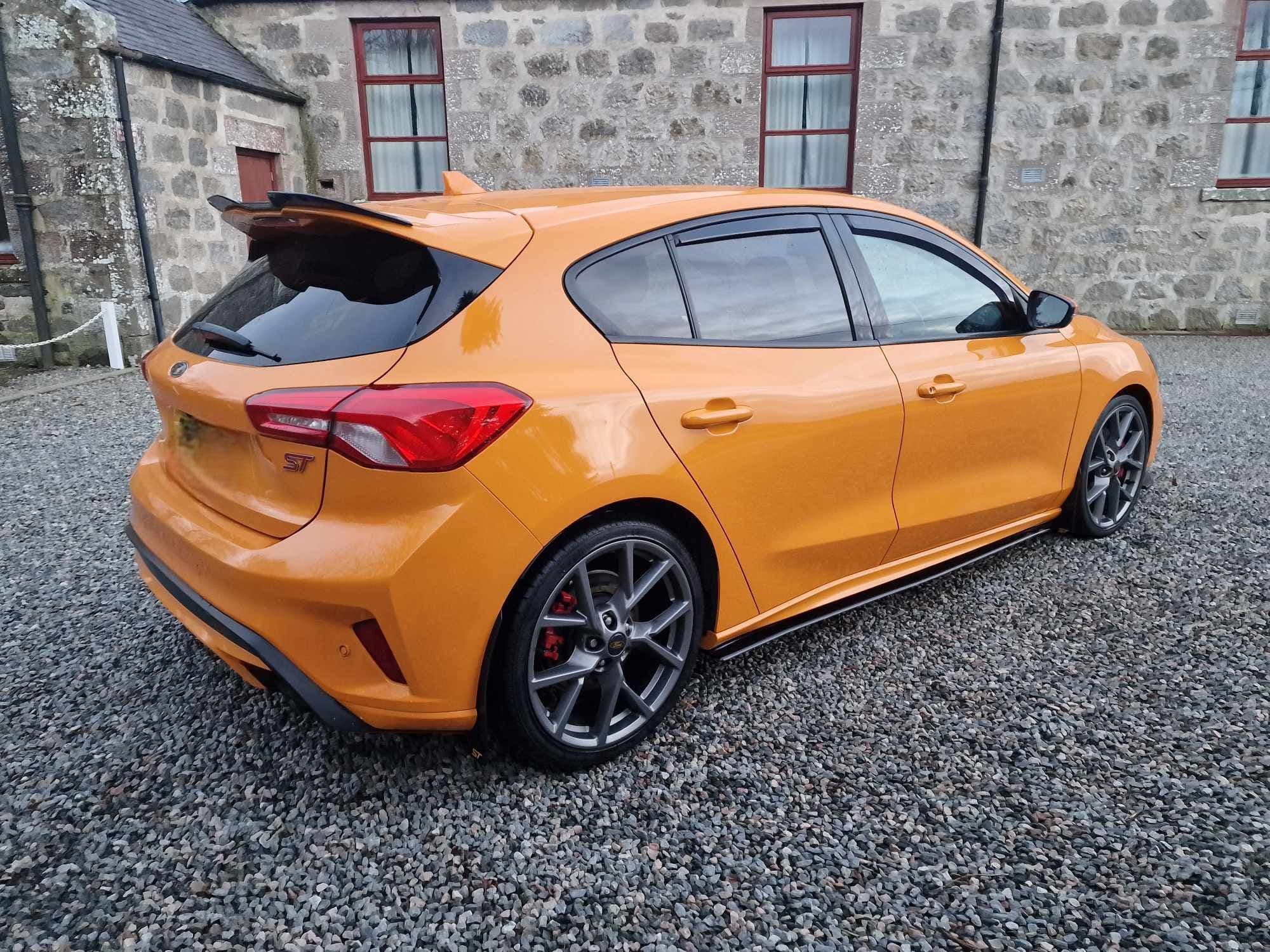 FOCUS MK4 & 4 5 SIDE SKIRT AND REAR CORNER SPLITTERS