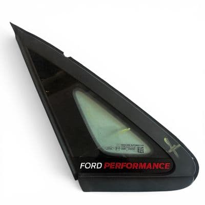 PUMA  REAR QUARTER WINDOW BADGES
