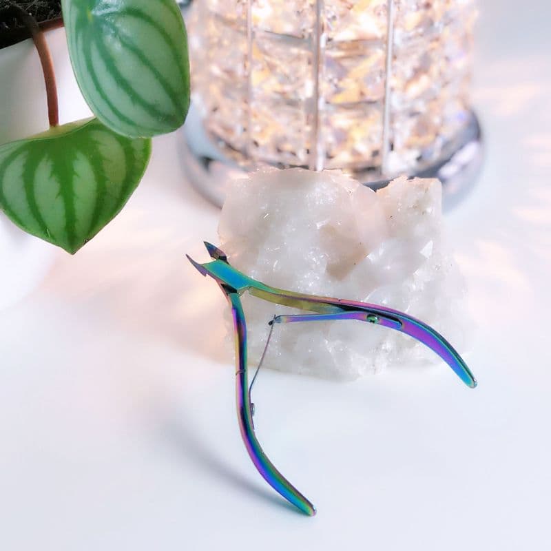 Rainbow cuticle nippers