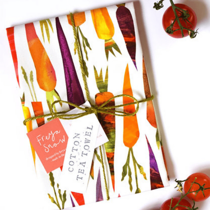 Cotton Tea Towel - White Carrot