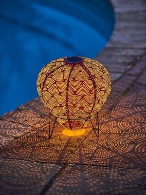 Standing / Hanging Solar Lantern