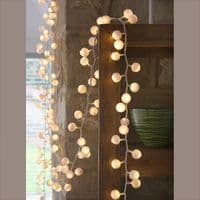 White Pom Pom Light Chain