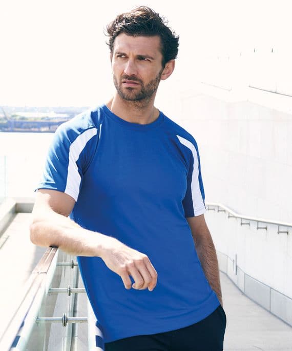 Contrast  Cool T-Shirt with front logo