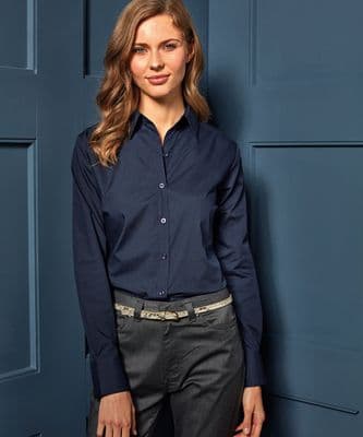 Women's poplin long sleeve blouse with front logo