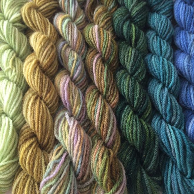 Double Knitting Wool 10 gms