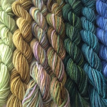 Double Knitting Wool 10 gms
