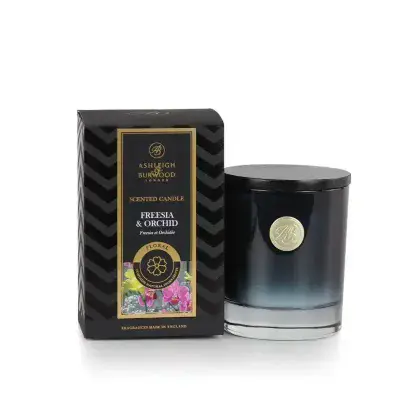 Freesia & Orchid Signature Scented Candle