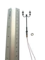 OO Scale Double Gas Lamp Post Mounted