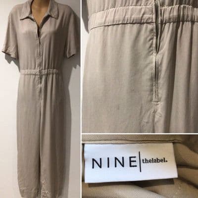 ⭐️NINE BEIGE ZIP UP JUMPSUIT SIZE S 10-12