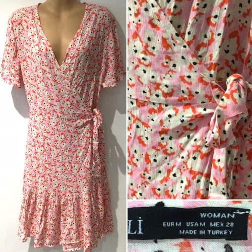 ⭐️TOLI PINK FLORAL WRAP DRESS NEW SIZE M 10/12