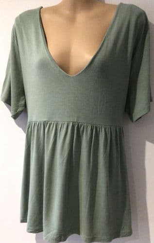 ASOS SAGE GREEN MATERNITY/ NURSING TOP SIZE 14