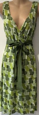 BODEN GREEN HEART PRINT SLEEVELESS WRAP DRESS NEW SIZE 8