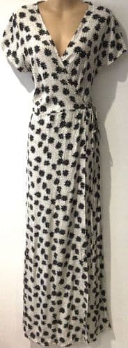 BOOHOO WHITE FLORAL WRAP FRONT TIE MAXI DRESS SIZE 16
