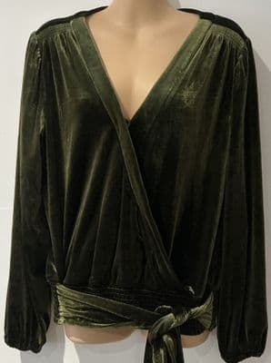 FAT FACE OLIVE GREEN VELOUR WRAP TOP SIZE 14