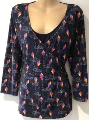 FRUGI NAVY KITE PRINT WRAP NURSING TOP SIZE 12