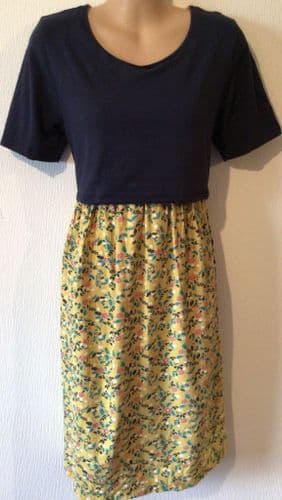 FRUGI NAVY & YELLOW T SHIRT MATERNITY/NURSING DRESS M 12/14