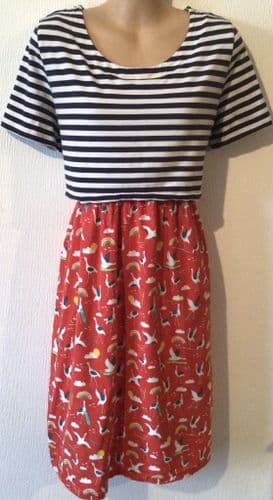 FRUGI STORK/RAINBOW STRIPE T SHIRT MATERNITY/NURSING DRESS SIZE 10