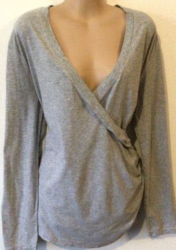 GAP GREY MATERNITY/NURSING JERSEY WRAP TOP SIZE M 12