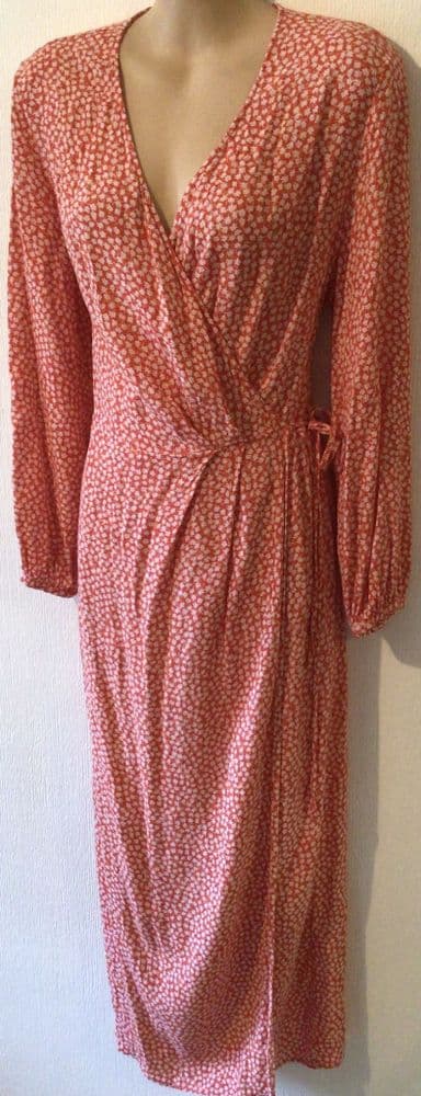 Wrap dress hot sale h and m