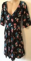 JOANIE BLACK ROSE & BOW PRINT WRAP MIDI DRESS SIZE 12/14