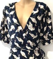 JOANIE NAVY STORK PRINT WRAP MIDI DRESS SIZE 20