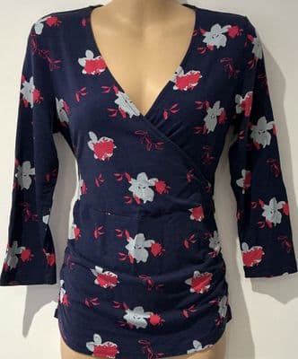 KETTLEWELL NAVY FLORAL JERSEY WRAP TOP SIZE S 8/10