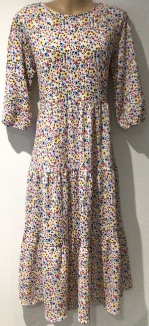 LYLA & LECHE CRINKLE WHITE FLORAL MIDI NURSING DRESS SIZE 16