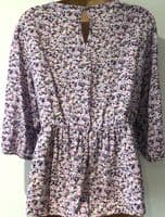 LYLA & LECHE PINK DITSY FLORAL PRINT NURSING TOP SIZE 16