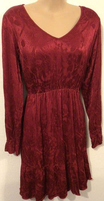 LYLA & LECHE RED JACQUARD TUNIC NURSING DRESS SIZE 14